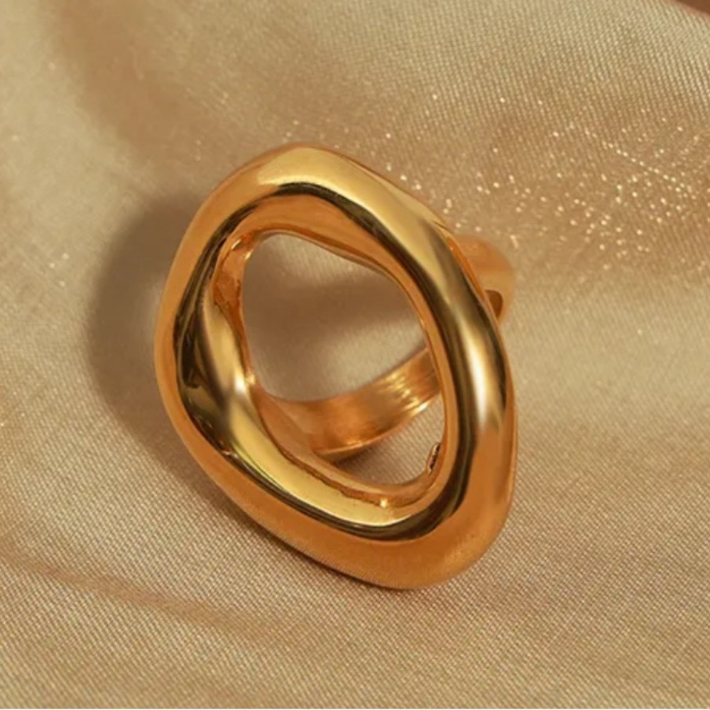 Titanium Steel 18K Gold Plated Plating Hollow Out Ring - Picture 4 of 10